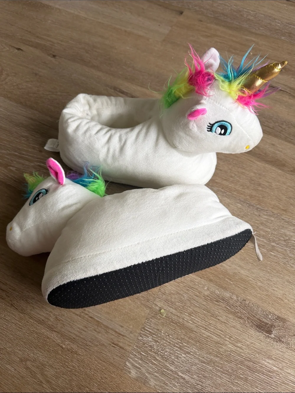 EUC Big Girls Kids MEDIUM Happy Feet Unicorn Slippers 4 5 6